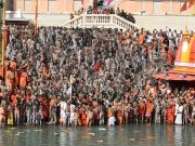 En images : en Inde, le festival hindou « Kumbh Mela » attire des dizaines de millions de pèlerins sur les rives du Gange